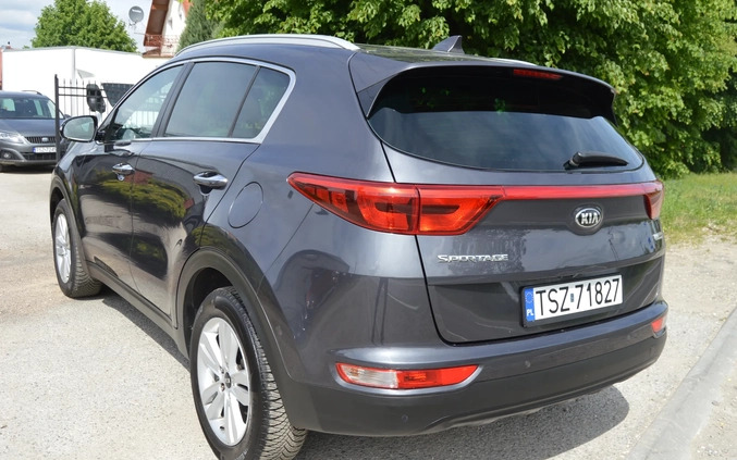 Kia Sportage cena 63900 przebieg: 173000, rok produkcji 2016 z Olsztynek małe 631